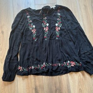 American Eagle Outfitters Black Floral Blouse